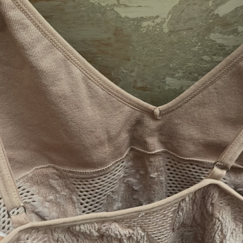 🥥NWT Aura Pink Tan Bodysuit Size S/M! SKIMS - Picture 4 of 8